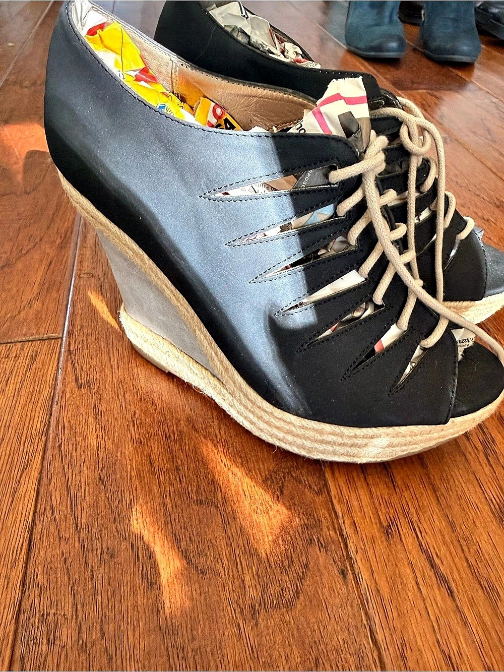Black & Gray Lace-Up Wedge Espadrilles EU 38